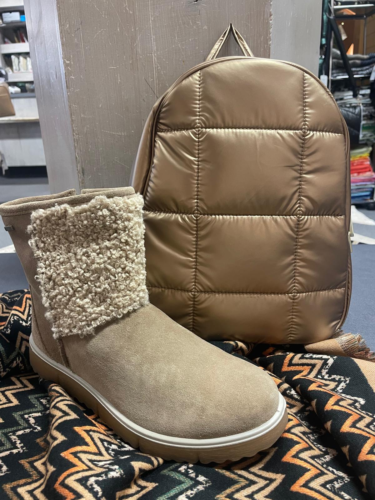 Damenschuhe bei Schuhhaus Öfner in Zirl - Bild 33